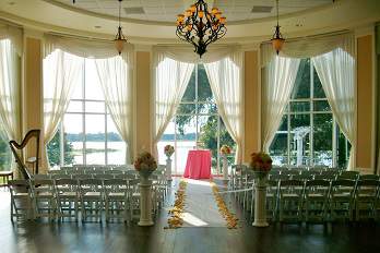 Lake Mary Events Center Rotunda wedding